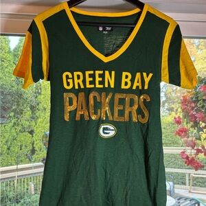 Green Bay Packers Women’s V-Neck NFL Team Apparel T-Shirt Small